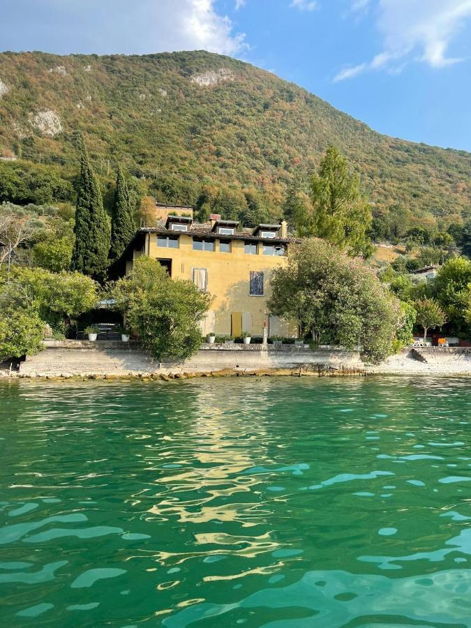 L'Oleandro Sul Lago D'Iseo B&B Sulzano Exteriör bild