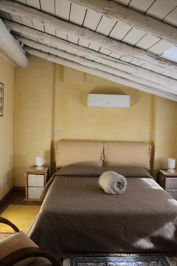 L'Oleandro Sul Lago D'Iseo B&B Sulzano Exteriör bild