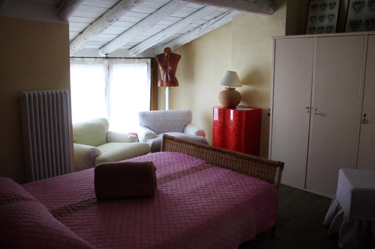 L'Oleandro Sul Lago D'Iseo B&B Sulzano Exteriör bild